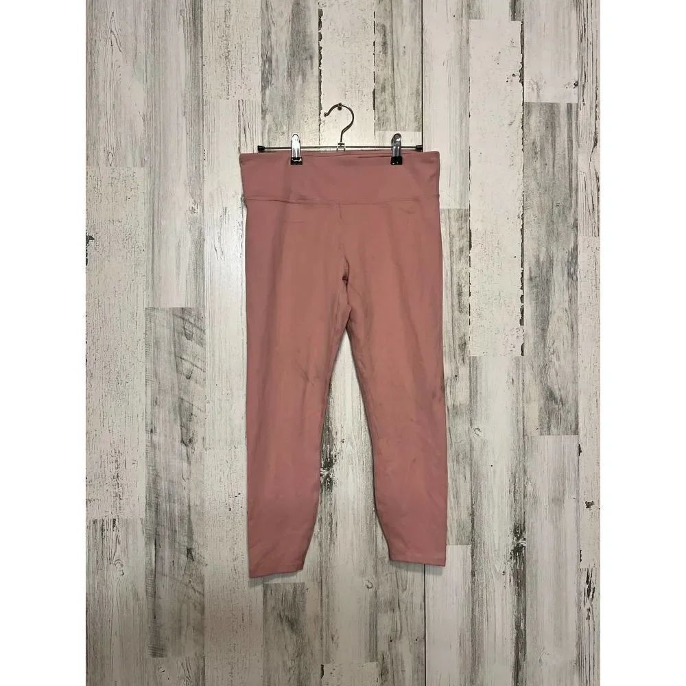 Pink leggings 